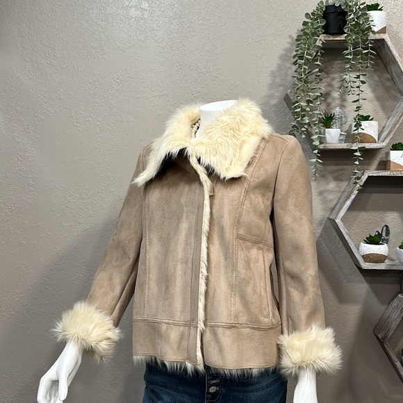 Ann Taylor Beige Shearling Jacket Large Petite New With Tags - Picture 6 of 10